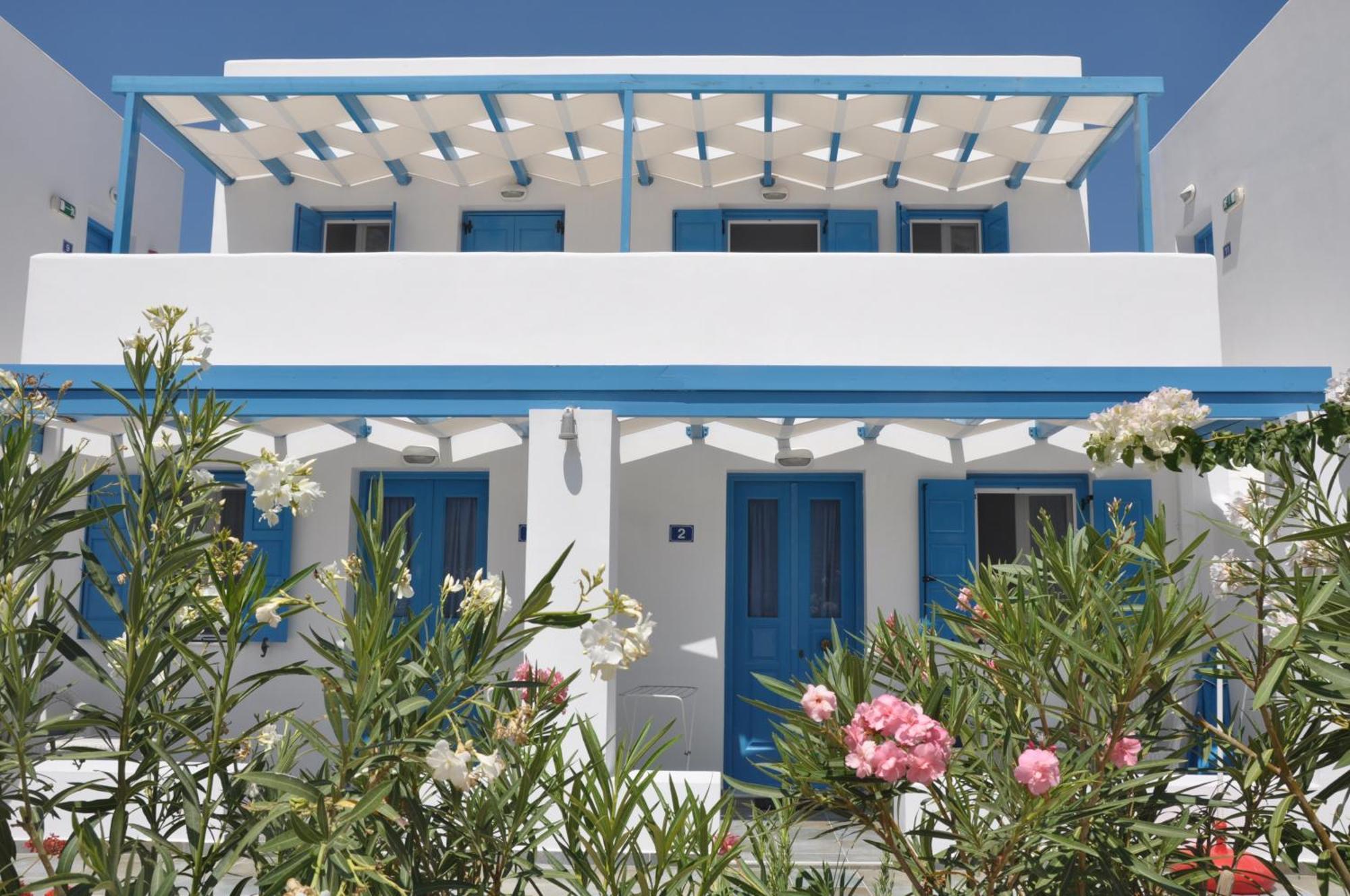 Dream Island Hotel Livadia  Exterior photo